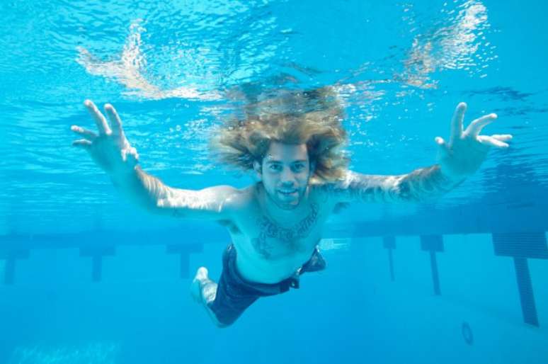 Spencer Elden recriou a capa de &#039;Nevermind&#039; após 25 anos 