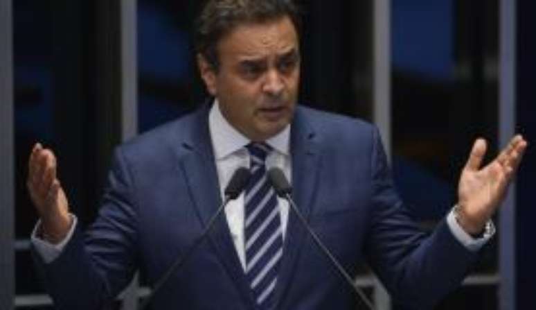 Para Aécio Neves, o assunto Alexandre Moraes está &quot;absolutamente&quot; superado