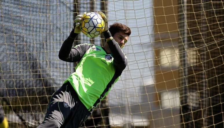 Júlio César em ação pelo Tricolor das Laranjeiras (Foto: Nelson Perez/Fluminense F.C.)