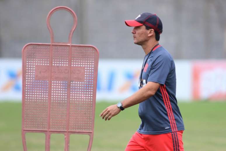 Zé Ricardo em treino do Flamengo (Gilvan de Souza / Flamengo)