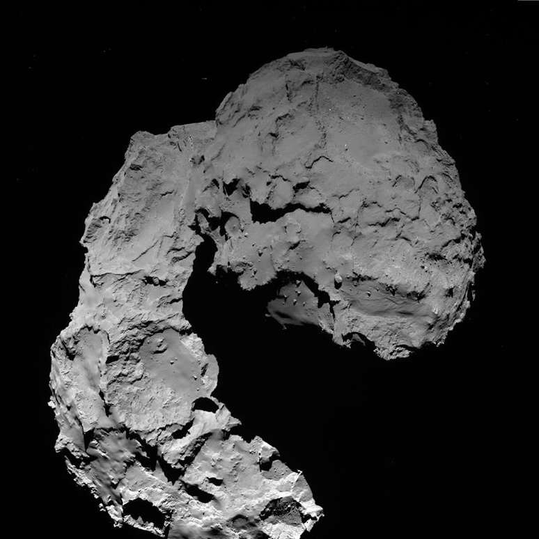 Imagem do cometa 67P Churyumov-Gerasimenko