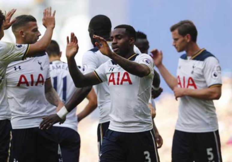 Eficiente, time de Pochettino deu uma aula tática ao City, neste domingo (Foto: Reprodução)