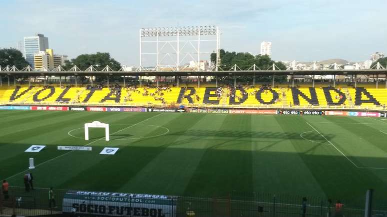 Estádio Raulino de Oliveira, em Volta Redonda (Foto: Igor Siqueira)