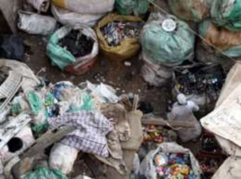 O lixo se transformou em uma atividade lucrativa no Egito