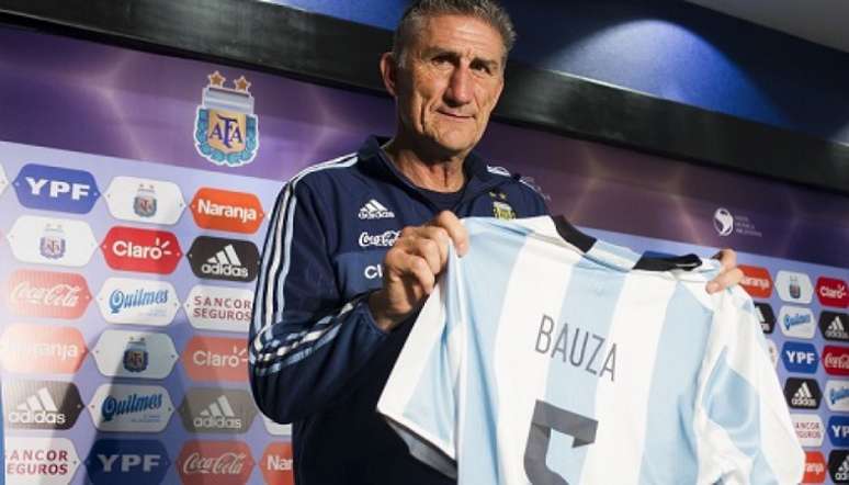 Bauza assumiu o comando da seleção argentina em agosto (Foto: Site da AFA)