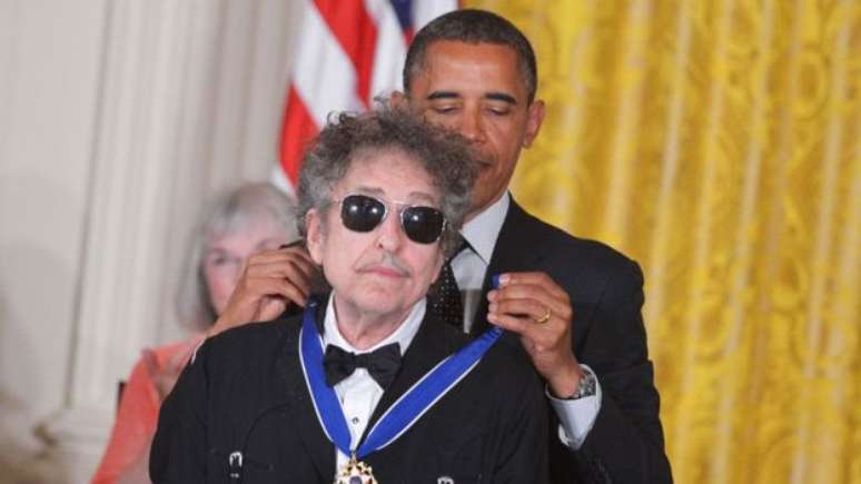 Dylan, que participou dos movimentos pelos direitos civis nos EUA na década de 1960, já ganhou outras honrarias, como a Medalha Presidencial da Liberdade concedida pelo presidente Barack Obama em 2012 