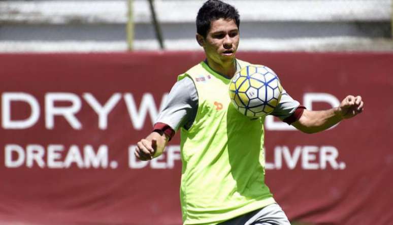 Osvaldo marcou cinco gols, nenhum neste Brasileiro em dez jogos disputados(Foto: MAILSON SANTANA/FLUMINENSE FC)