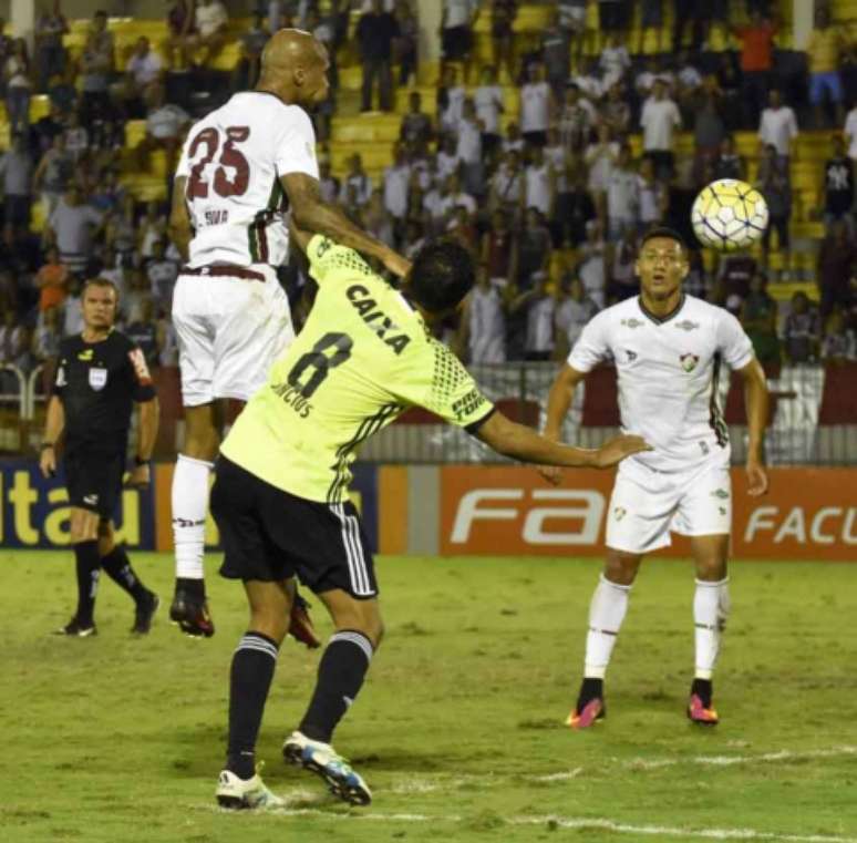 No primeiro turno, empate em 0 a 0 entre Flu e Coritiba em Volta Redonda (Foto: Divulgação/Mailson Santana)