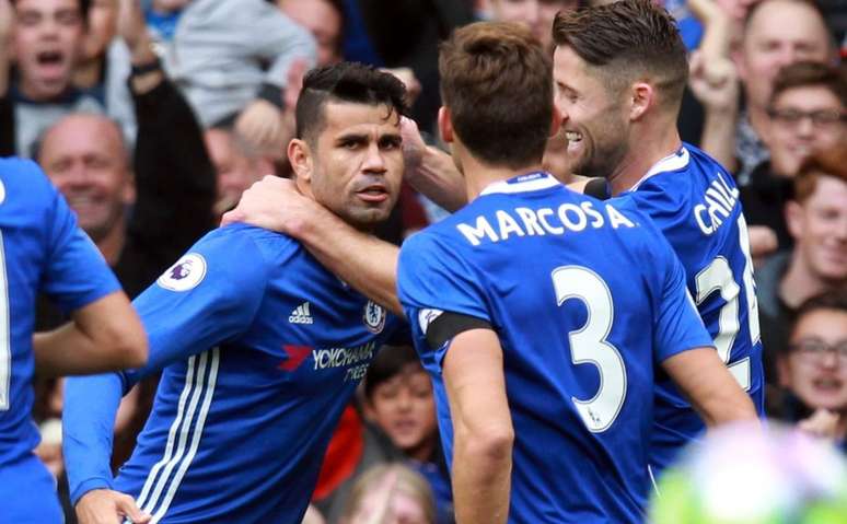 O atacante Diego Costa não esconde sua insatisfação com o técnico Conte, no Chelsea