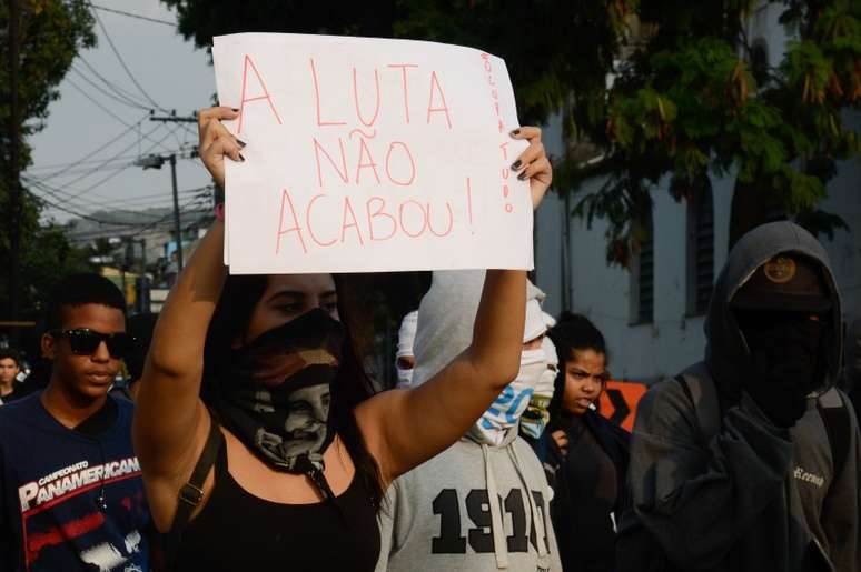 Estudantes do Rio durante desocupação da Secretaria Estadual de Educação, em junho de 2016