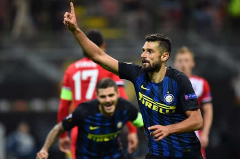 Candreva marca e corre para o abraço (GIUSEPPE CACACE / AFP)