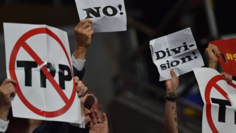 Parceria Transpac&iacute;fico vem sendo criticada por Trump e Hillary