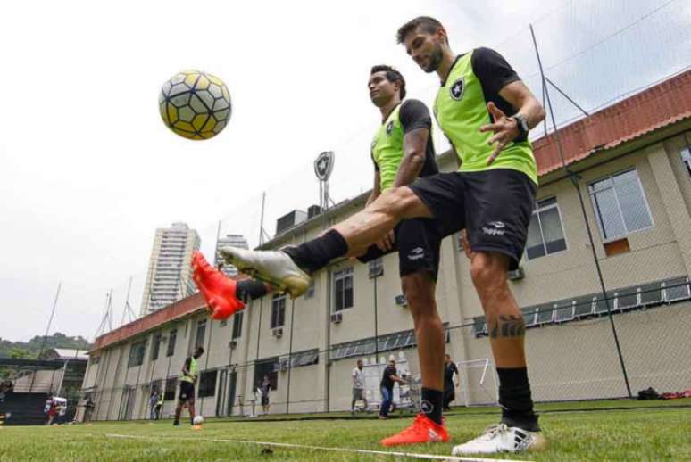 Mais forte, Pimpão passou por recondicionamento muscular no clube (Foto: Vitor Silva/SSPress/Botafogo)