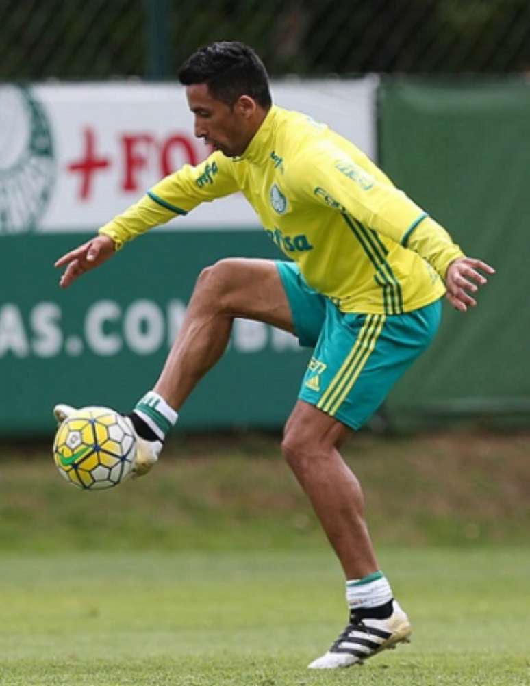 Barrios deve ser o titular contra o Sport: chance para ressugir (Foto: Cesar Greco/Palmeiras)