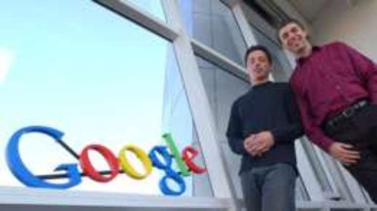 Os co-fundadores de Google, Larry Page e Sergey Brin