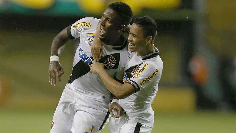 Thalles está feliz com a fase no Vasco (Foto: Cleber Mendes/LANCE!Press)