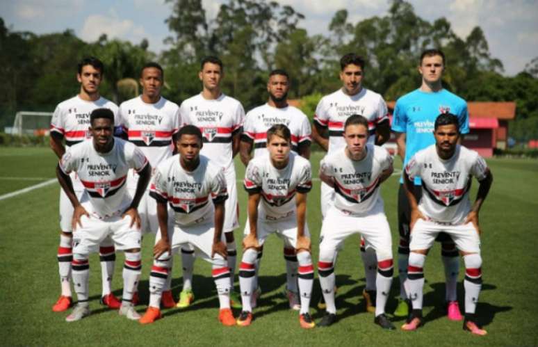 Tricolor mandou o jogo das oitavas de final contra o Náutico em Cotia (Foto: Igor Amorim/saopaulofc.net)