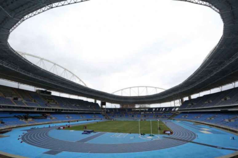 Estádio Nilton Santos foi utilizado para futebol e atletismo na Olimpíada (foto:BETH SANTOS/Prefeitura do Rio)
