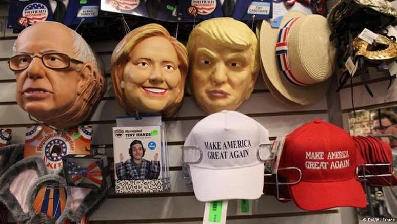 Em anos de eleição presidencial, o interesse é particularmente maior em máscaras de políticos