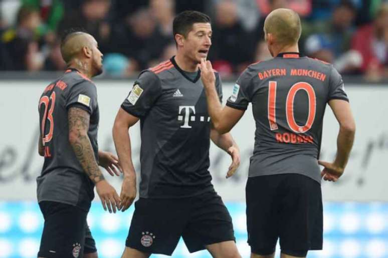 Bayern chegou aos 23 pontos na Bundelisga (Foto: Christof Stache / AFP)