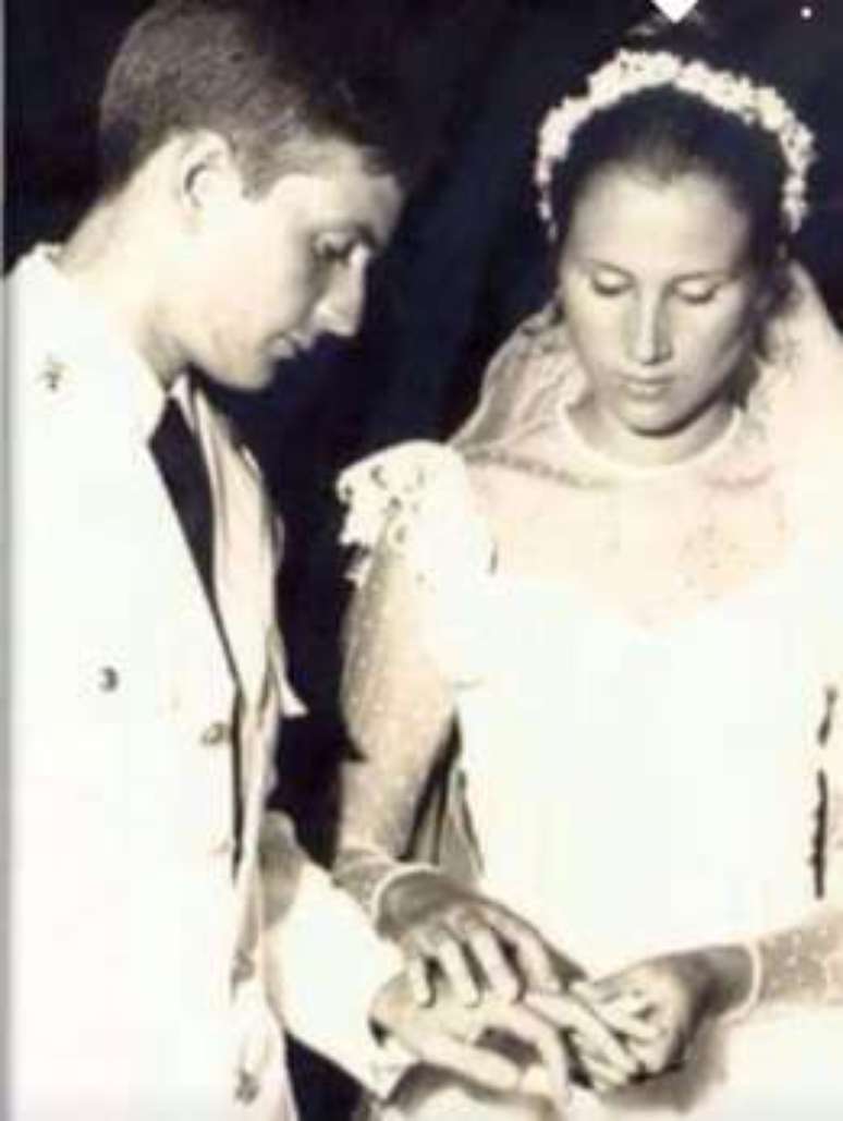 Crivella casou-se em 1980 com Sylvia