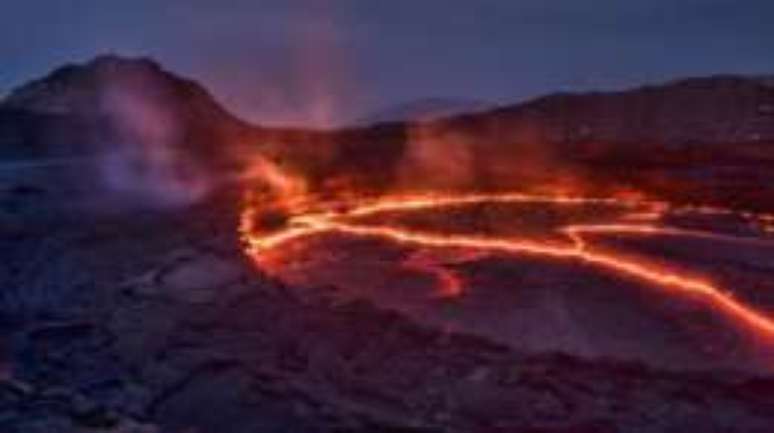 O vulc&atilde;o Erta Ale tem o maior lago de lava do mundo