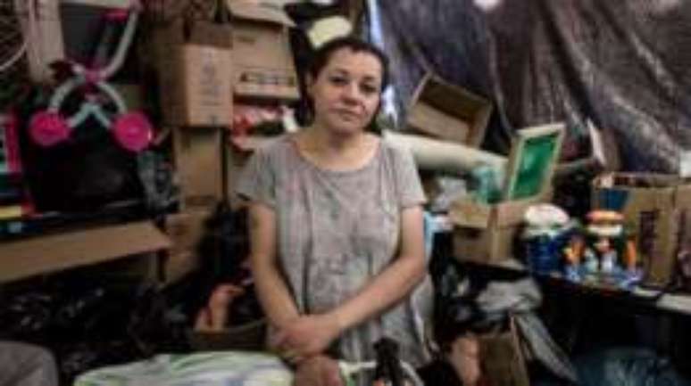 Por n&atilde;o ter direito ao aluguel social dado pela prefeitura, Lindaci Viana optou por ir morar em outra ocupa&ccedil;&atilde;o no centro de SP