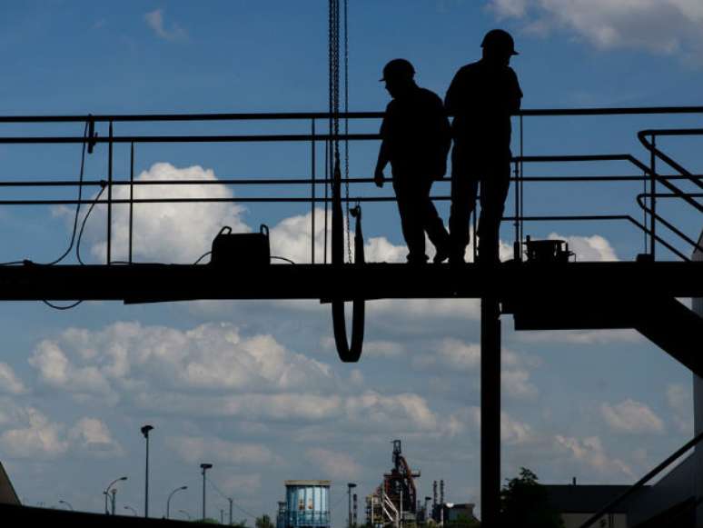 O valor da mão de obra aumentou 1,23%, passando a custar R$ 489,76 por metro quadrado