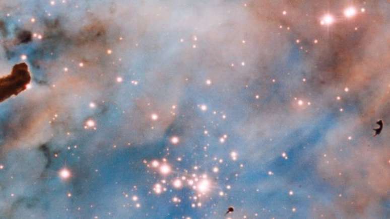 "Pode parecer uma calamidade cósmica, com estrelas maciças destruindo seus próprios criadores", afirmou o ESO