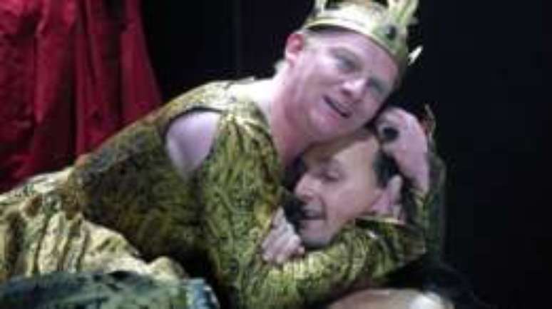 Na obra Eduardo 2&ordm;, Marlowe explorou a homossexualidade do rei