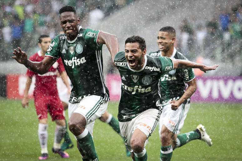 Palmeiras vence, amplia vantagem e põe Inter no Z4