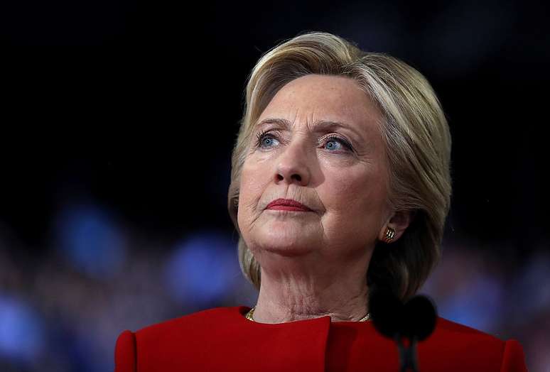 Hillary Clinton ligou para Donald Trump para reconhecer a vitória do adversário