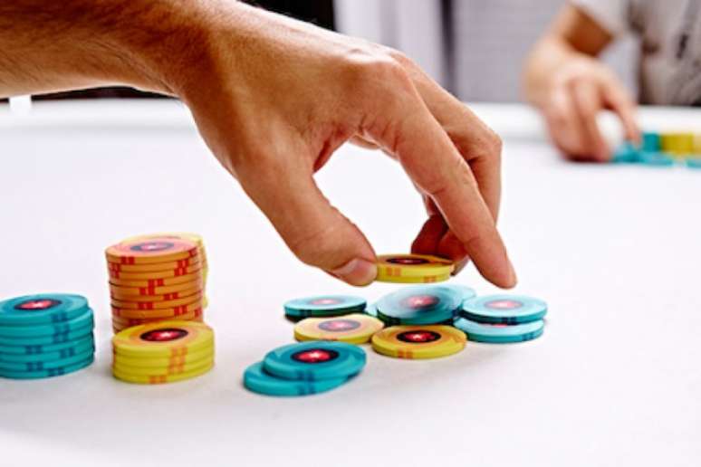 Como começar a jogar poker Texas Hold'em