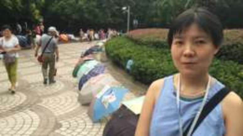 Mulheres chinesas da nova gera&ccedil;&atilde;o n&atilde;o consideram casamento prioridade, mas burocracia do pa&iacute;s favorece casais