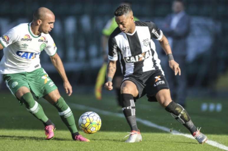 Rafael Silva é um dos sete dispensados do Figueirense(Foto: Eduardo Valente/Lancepress!)