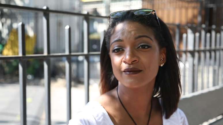 &ldquo;Eu n&atilde;o estava ali h&aacute; muito tempo antes de me pegarem", disse a enfermeira