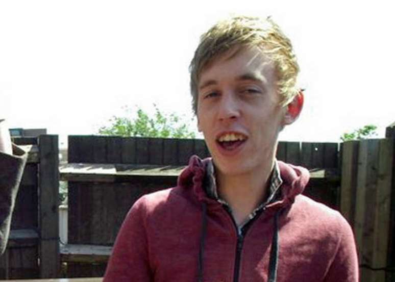 Anthony Walgate, primeira v&iacute;tima do serial killer, sonhava em ser estilista