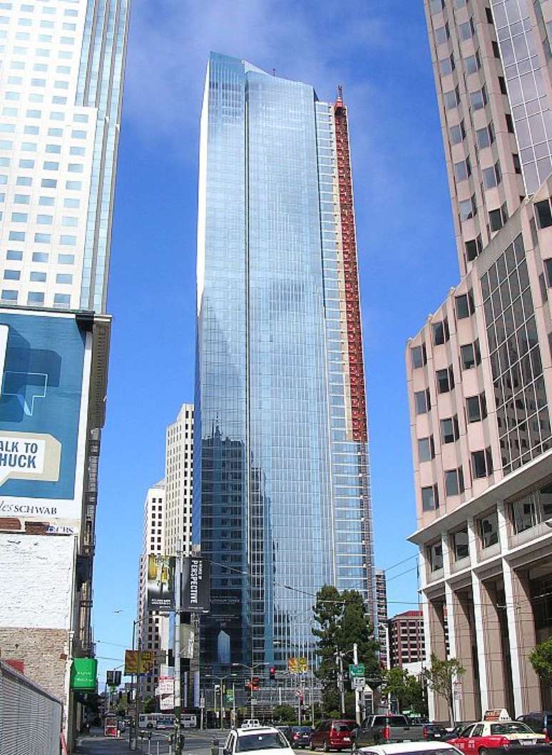 Imagem do Millennium Tower, o prédio mais alto de São Francisco