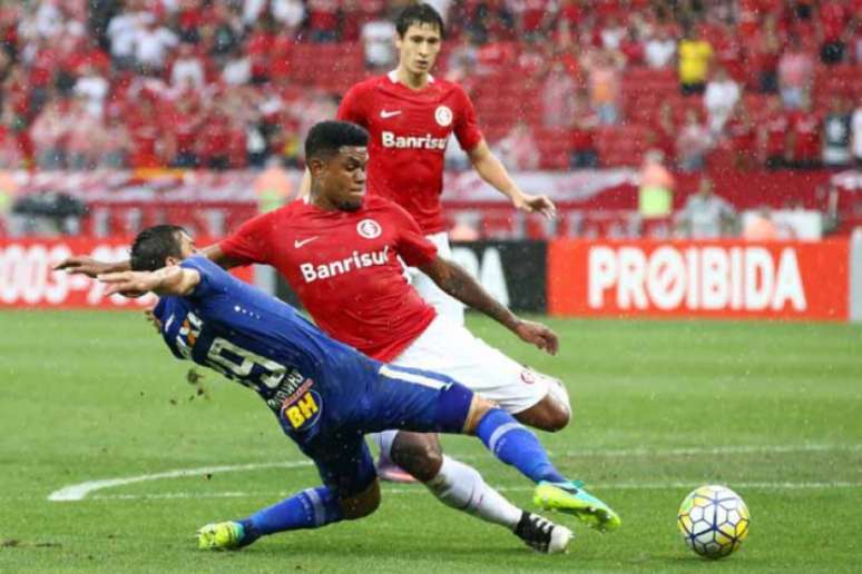 Inter venceu o Cruzeiro neste domingo (Foto: Pedro H. Tesch/Eleven/Lancepress!)