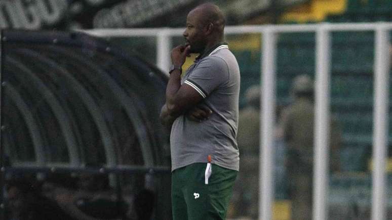 Marcão segue sem vencer à frente do time do Fluminense no Brasileirão (Foto: Nelson Perez/Fluminese FC)