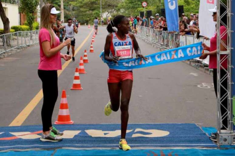 Maria Aparecida Ferraz é a atual vice-líder do ranking da CBAt (Foto: Divulgação HTSports/adorofoto)