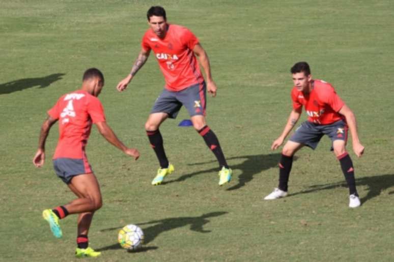 Flamengo encerrou preparação da semana com treino técnico no Ninho (Foto: Gilvan de Souza/Flamengo)