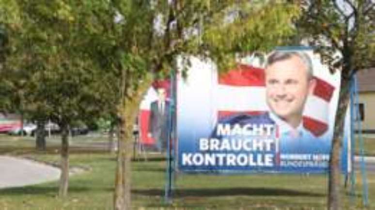 Norbert Hofer, candidato da extrema-direita, recebeu 64,9% dos votos em Nickelsdorf no segundo turno das elei&ccedil;&otilde;es, anulado pela Corte Constitucional