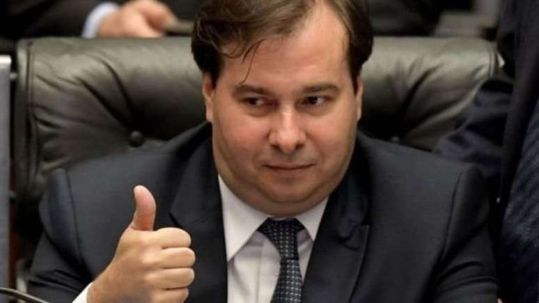 Em rea&ccedil;&atilde;o ao Supremo, o presidente da C&acirc;mara, Rodrigo Maia, convocou comiss&atilde;o parlamentar para discutir o tema