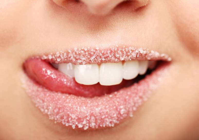 Pessoas com problemas de boca seca sentem menos o doce, já inflamações e cáries em excesso afetam mais a percepção do amargo