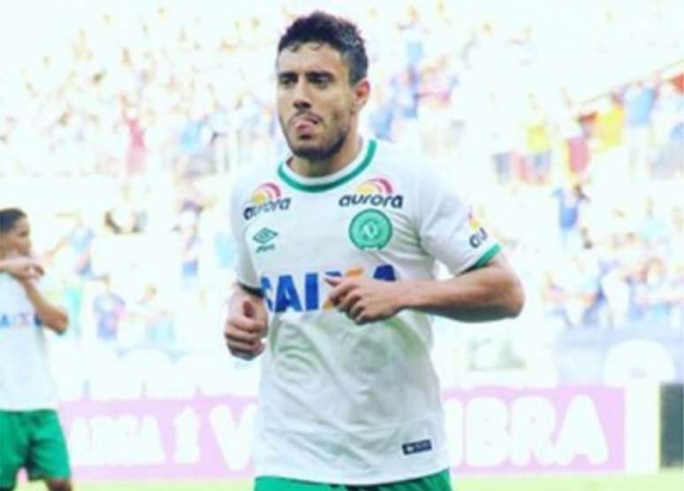 Alan Ruschel deixou a UTI e deve ser o primeiro dos sobreviventes a retornar ao Brasil (foto:Divulgação/Chapecoense)