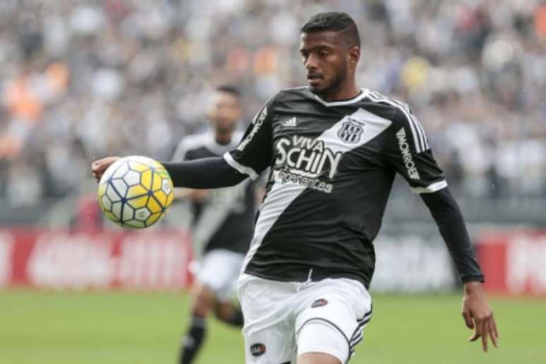 Reinaldo pode chegar à Gávea em 2017 (Foto: Ale Cabral/Lancepress!)