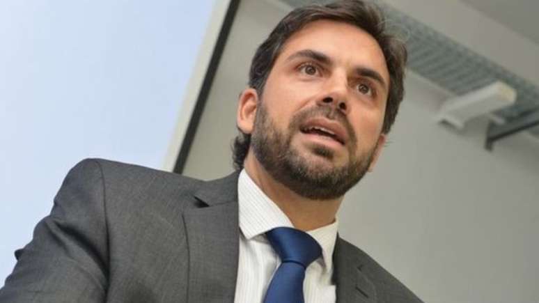 Eug&ecirc;nio Ricas, secret&aacute;rio de controle e transpar&ecirc;ncia do Esp&iacute;rito Santo, j&aacute; conseguiu arrecadar quase R$ 1 milh&atilde;o em multas aplicando a nova lei anti-corrup&ccedil;&atilde;o 