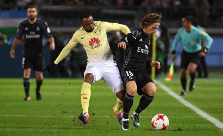 Modric não gosta da nova tecnologia no futebol (Foto: Toshifumi Kitamura / AFP)