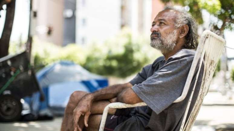 Rejeitado pela m&atilde;e e alvo de viol&ecirc;ncia dom&eacute;stica, Claudio optou por viver pelas ruas e pra&ccedil;as da capital do Cear&aacute; 
